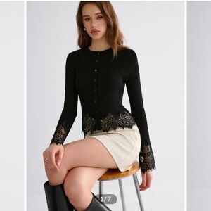 NWT: Lace Hem Flared Sleeve Cadigan